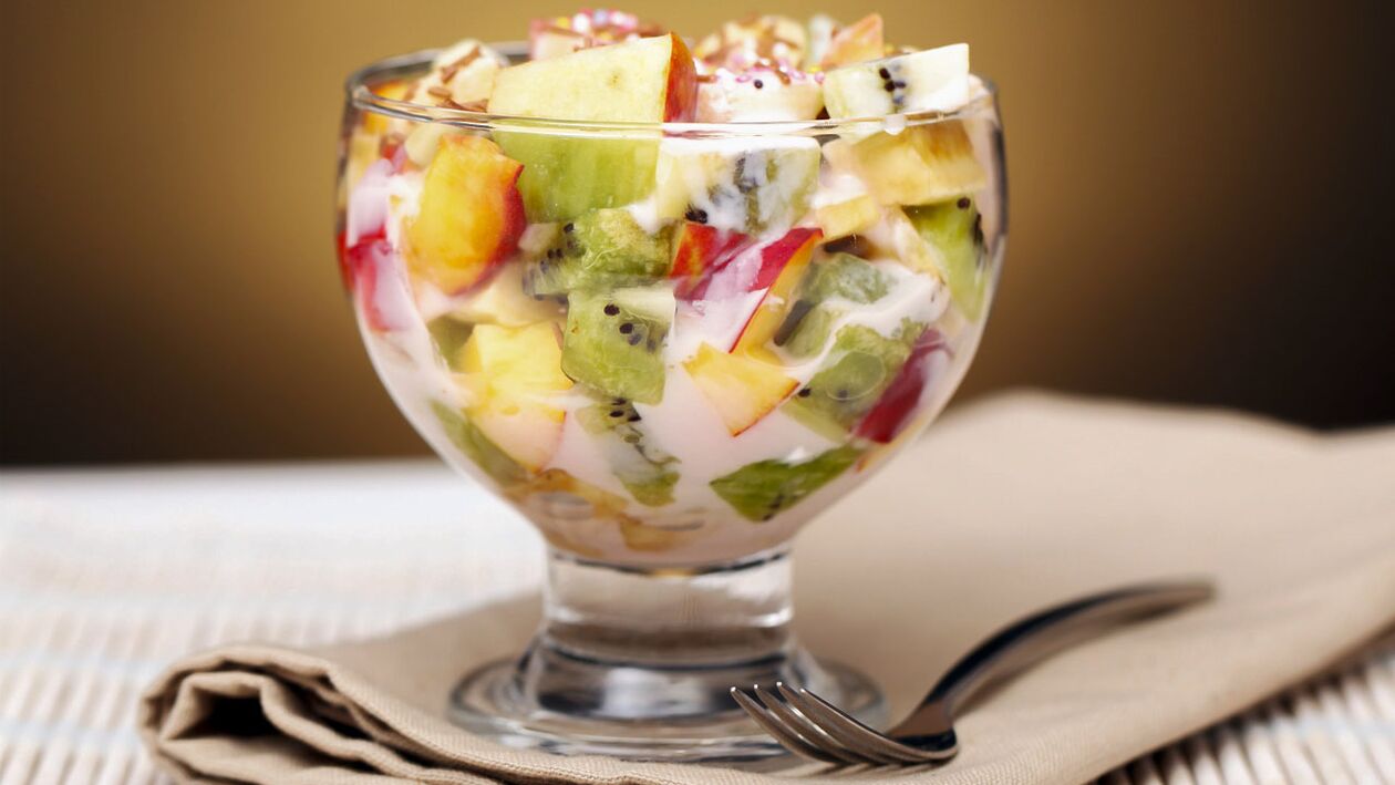Obstsalat gehört zu den Diätfavoriten